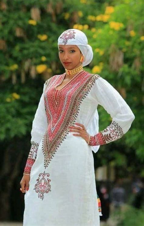 amhara peoples traditional clothing ethiopian clothing ethiopian traditional dress