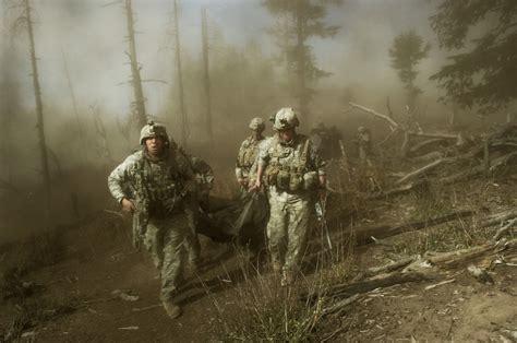 photographer risks  life  document war  crisis