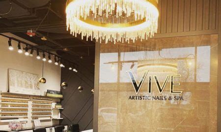 vive artistic nails spa    spa day package