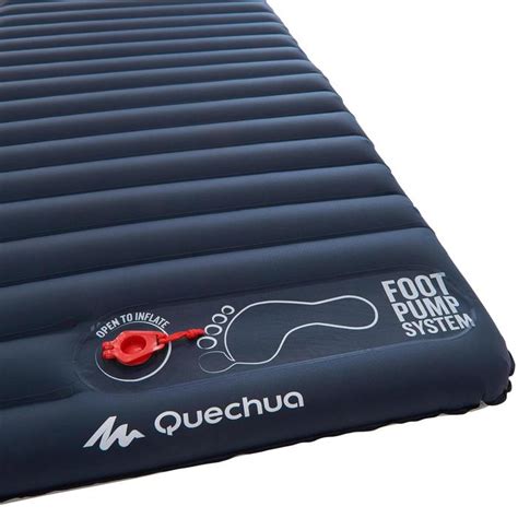 quechua luchtbed voor de camping air pump  cm  persoon decathlon