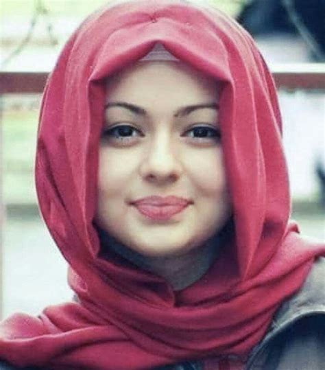 Pin By A Spotless Mind On Hijab Beauty Beautiful Arab Women
