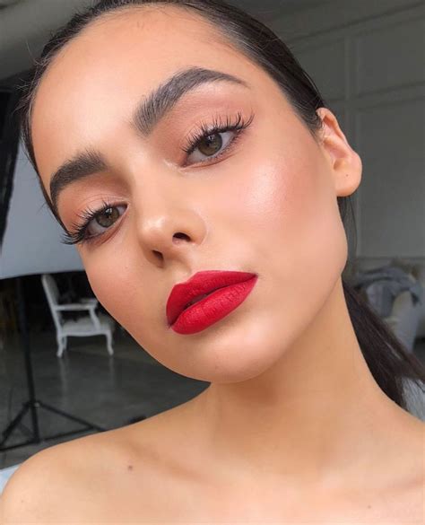 Marleenamecc Maquillaje Labios Rojos Maquillaje De Ojos Y