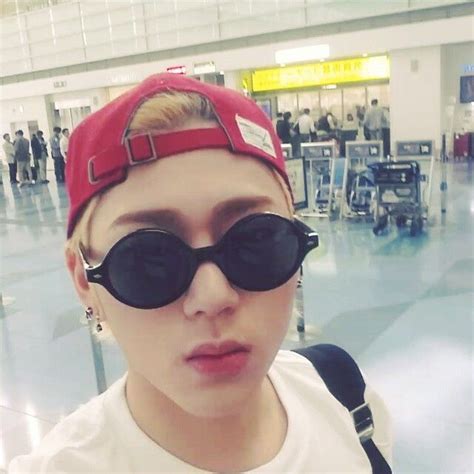 block b s zico joins the world of instagram with silent airport video