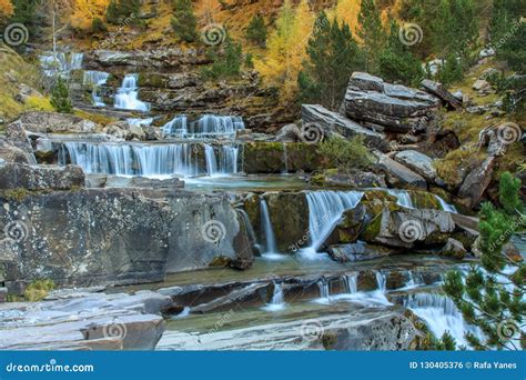 autumn   ordesa valley ordesa national park monte perdido stock photo image