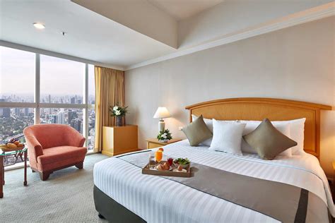 junior suiteatspace zone baiyoke sky hotel thailands tallest  bangkoks  scenic hotel