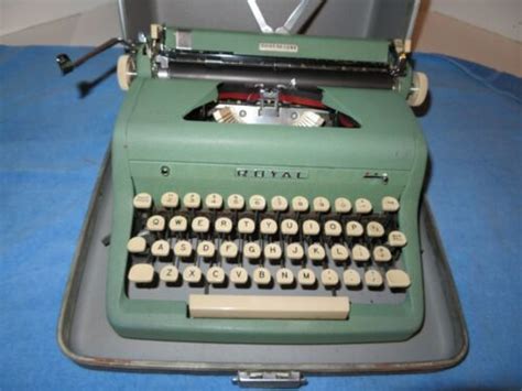royal typewriter model serial number