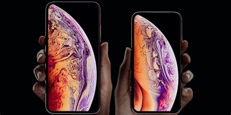 apple debuts  iphone xs  xr