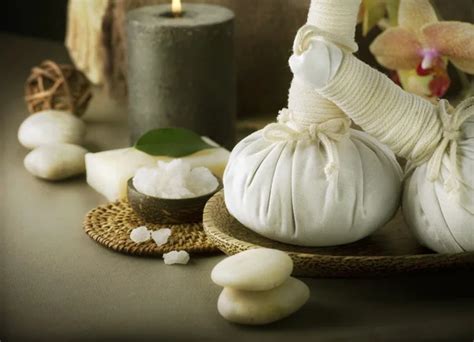 thai massage stock  royalty  thai massage images