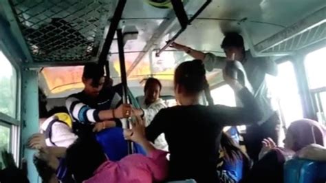 Two Indian Women Fight Back After Sexual Harassment On Bus