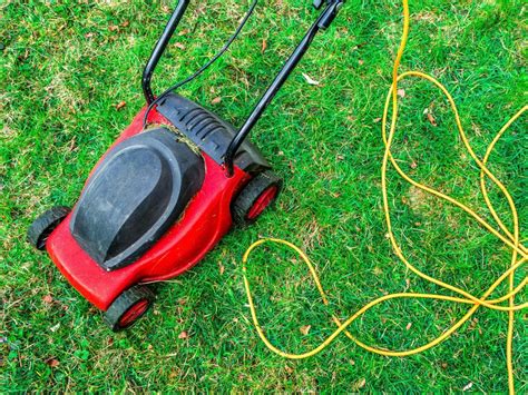 7 Best Corded Electric Lawn Mowers Uk 2022 2022