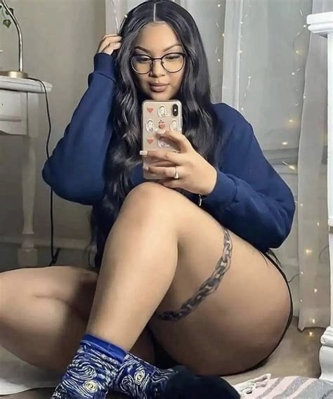 Sexy Thick Thighs Light Skinned Ebony Queen Ettadevil