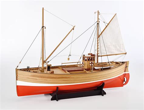 fifie scottish fishing vessel model boat kit amati  premier ship models