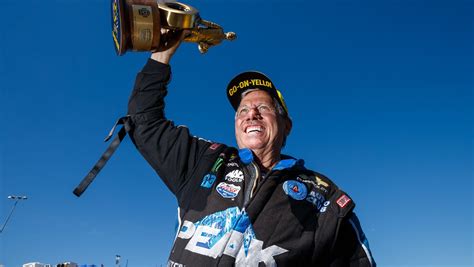 john force prevails  sonoma nationals   straight win