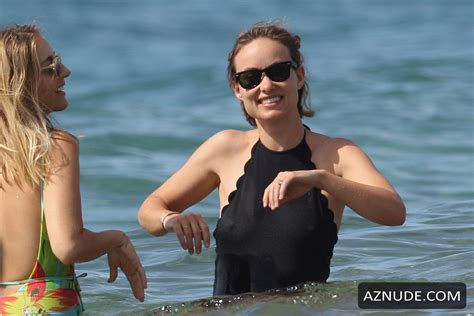 Olivia Wilde Sexy With Jason Sudekis Spotted At The Beach In Vacation