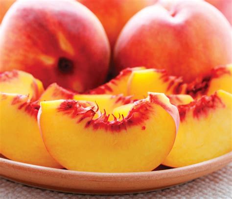 in season late summer peaches healthy food guide