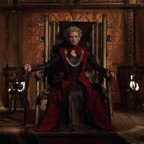 queen   throne rkatherynwinnick