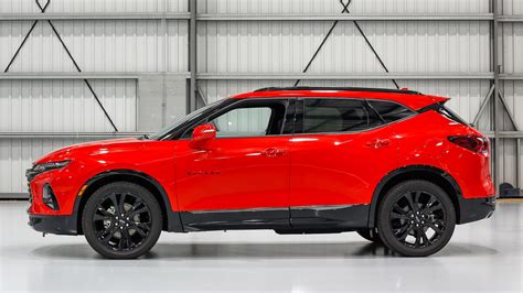 chevy blazer wins  style handling features