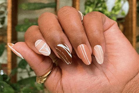 Our 15 Favorite Fall Ombré Nail Designs Of The Season