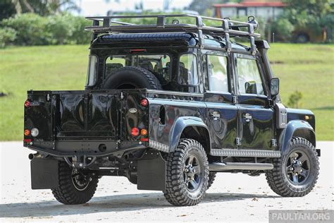 gallery land rover defender limited edition  malaysia  piece