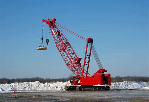 manitowoc crawlers  headline ww auctions sale products  services construction week