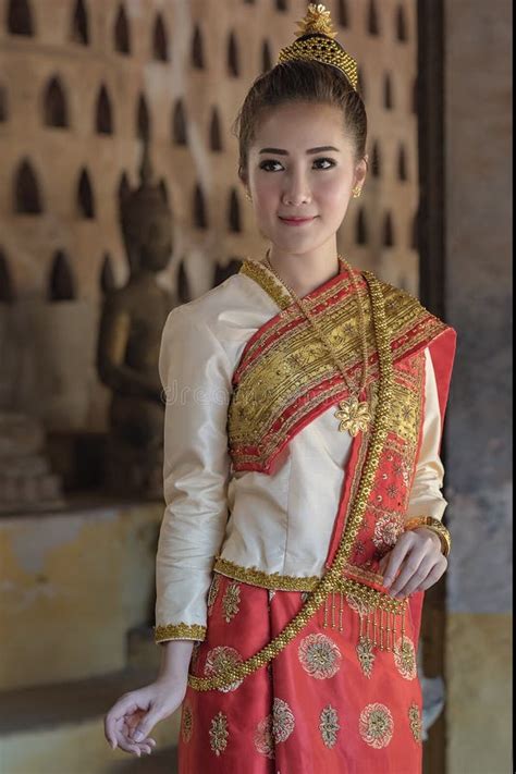Costume Du Laos Photo Stock Image Du Adolescent Verticale 77307786