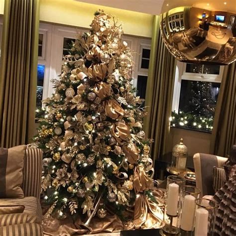 christmas decorators cheshire residential commercial decorating