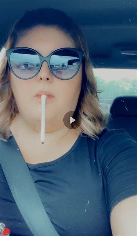 Nikki Longnails 🍍💅🏻💍🔞 On Twitter Cum Watch Me Smoke Bbw Vs120s