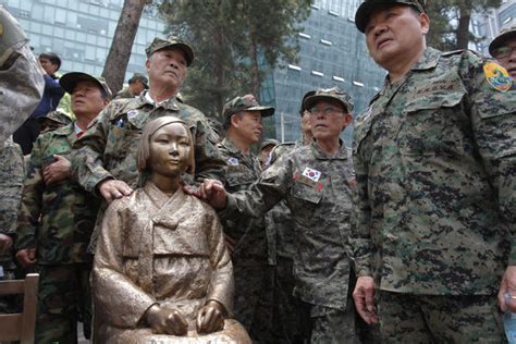 japanese nationalist protest of comfort women sculpture fails latimes