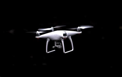 erixan  drone narkwtika stis fylakes trikalwn nemeapress