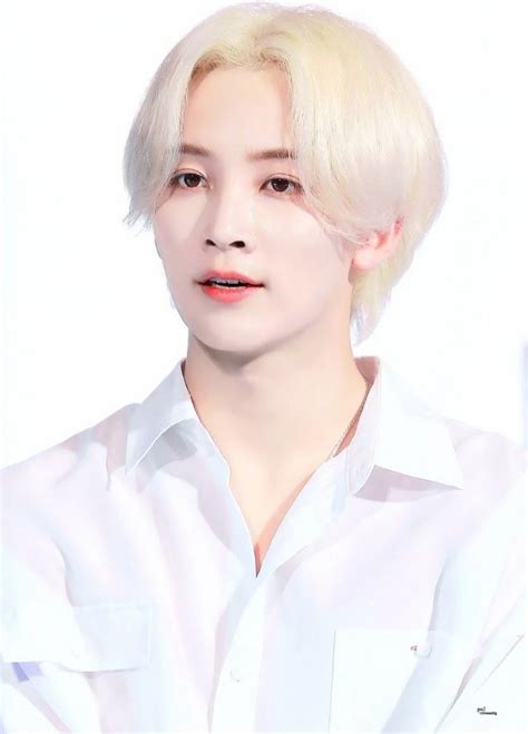 This Idol Bleached His Hair And Turned Into A Fairy Tale