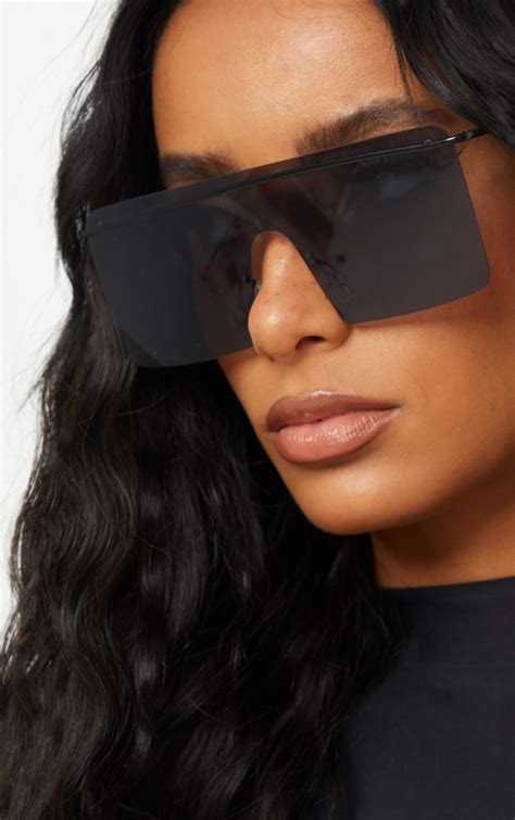 black oversized exposed bar sunglasses prettylittlething