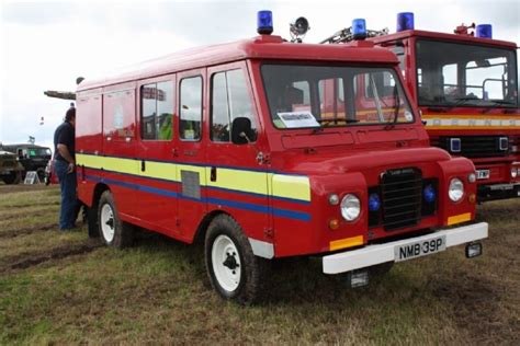 fire engines  land rover fc nmbp