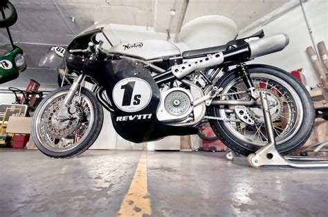 seeley norton building a vintage racing motorcycle