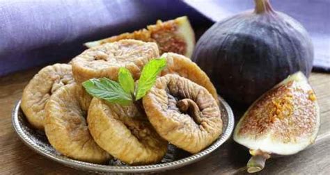 10 Health Benefits Of Anjeer Or Dried Figs Especially For