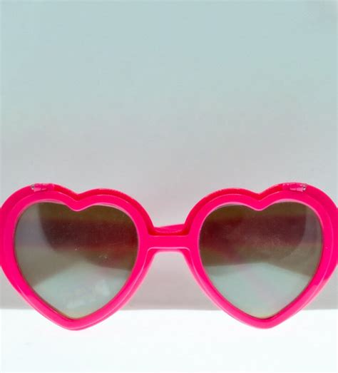 Hot Pink Love Specs