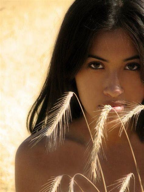 Pin By Janice Marie On Eyes Faces Girls And Guys Native American