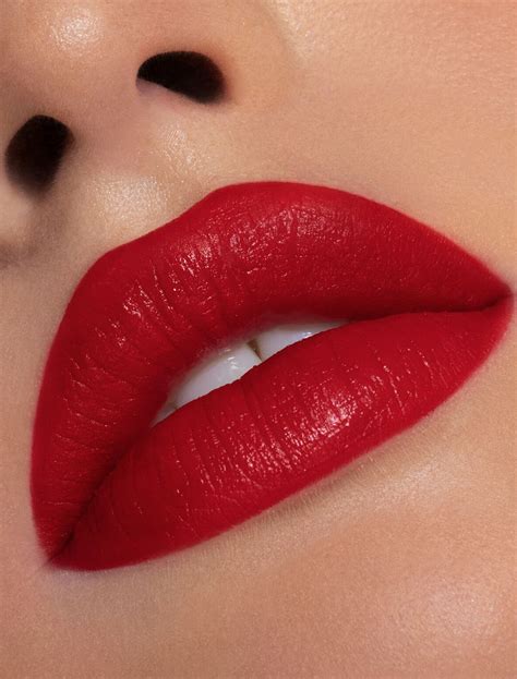 red velvet velvet lip kit kylie cosmetics kylie cosmetics by