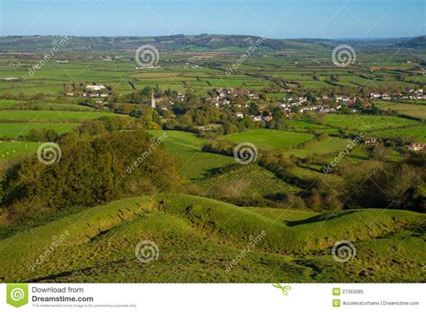 mening van brent heuveltje naar heuvels mendip stock afbeelding image  niveaus platteland