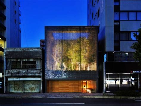 Gorgeous Optical Glass House In Hirochima Is Made From