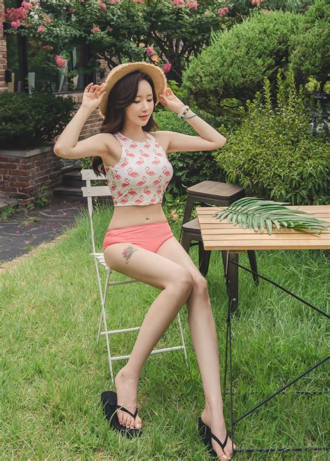 Lee Yeon Jeong 2017 Maybeach Bikini Pictures Series 1 Best Hot Girls