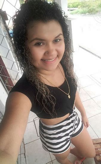 Mineira Novinha Pelada De 18 Aninhos Caiu Na Net Kabine