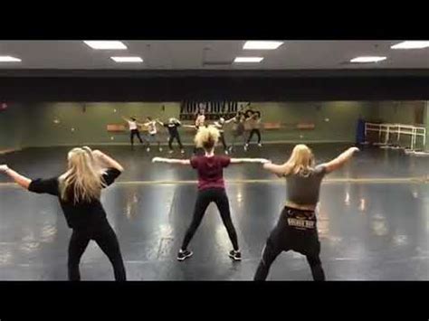 billie eilish dancing    dance studio youtube