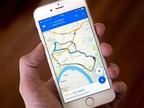 google maps  iphone  lets  easily add detours   trips