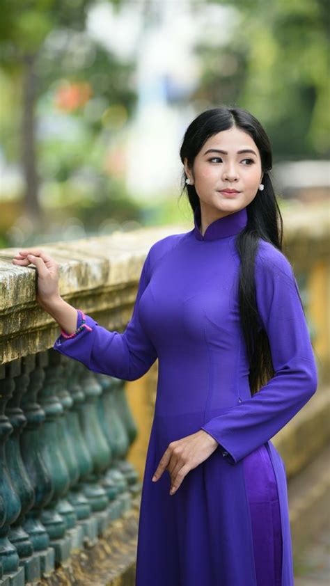 pin by lao y on người mẫu vietnamese long dress ao dai vietnamese dress