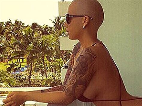 South Philly S Amber Rose Shows Her Stuff On Instagram