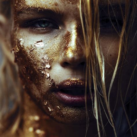 gold skin  kirill sakrukin  px gold skin glitter