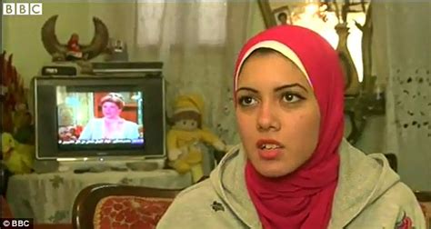 arabs got talent s hijab wearing rapper mayam mahmoud 18 stands up