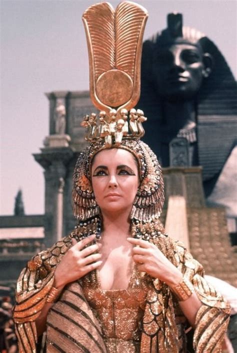 Elizabeth Taylor In Cleopatra 1963 Cleopatra
