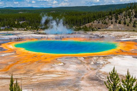 guide  grand prismatic spring  grand prismatic spring outlook