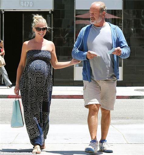 kelsey grammer dresses down for lunch with heavily pregnant wife kayte walsh daily mail online